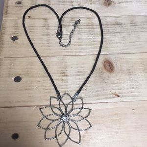 Flower necklace